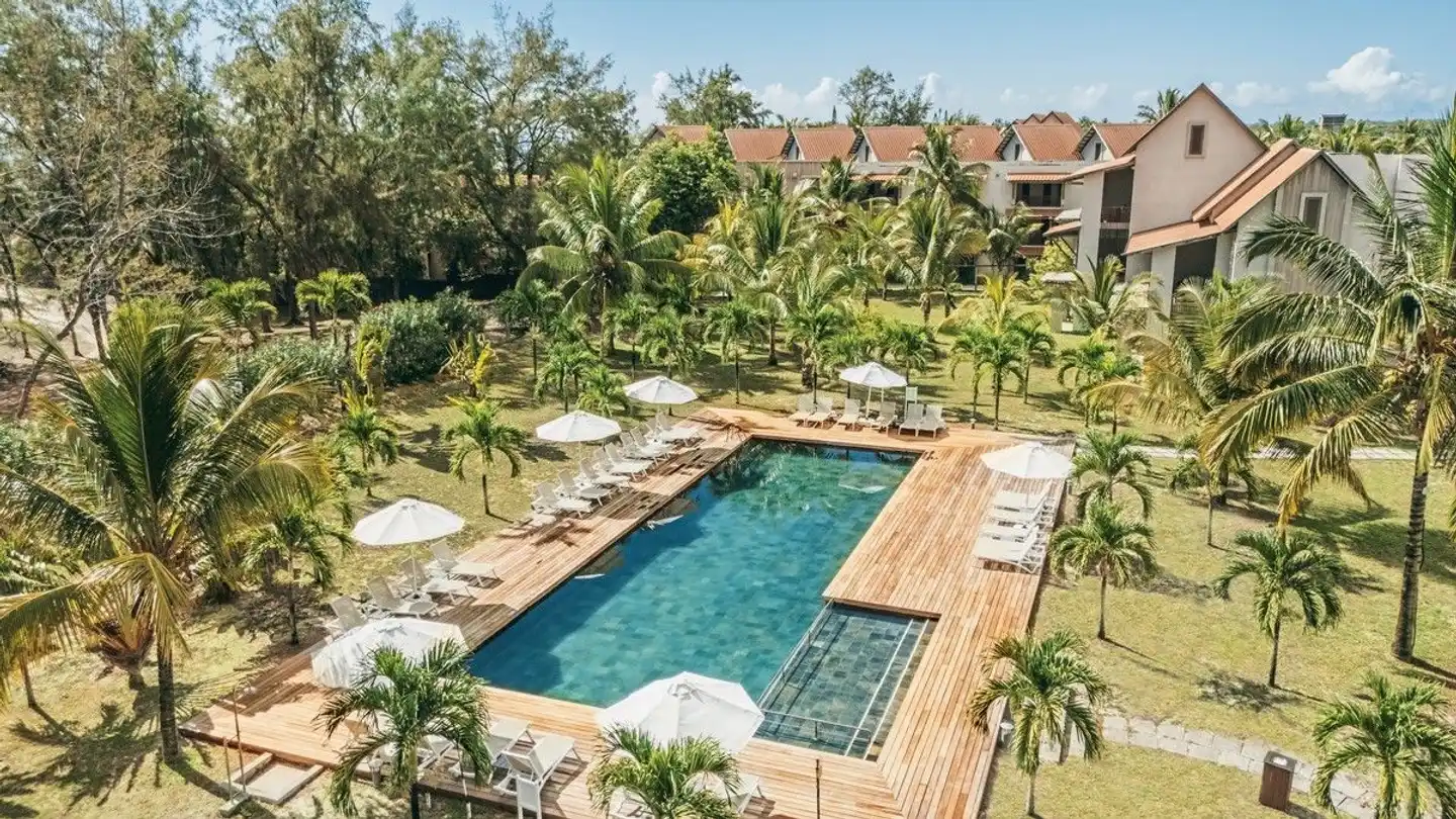 Crystals Beach Resort Belle Mare Pool