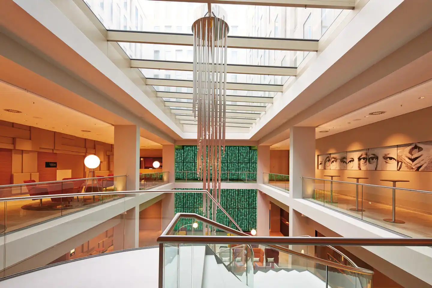 Steigenberger Hotel Am Kanzleramt Lobby