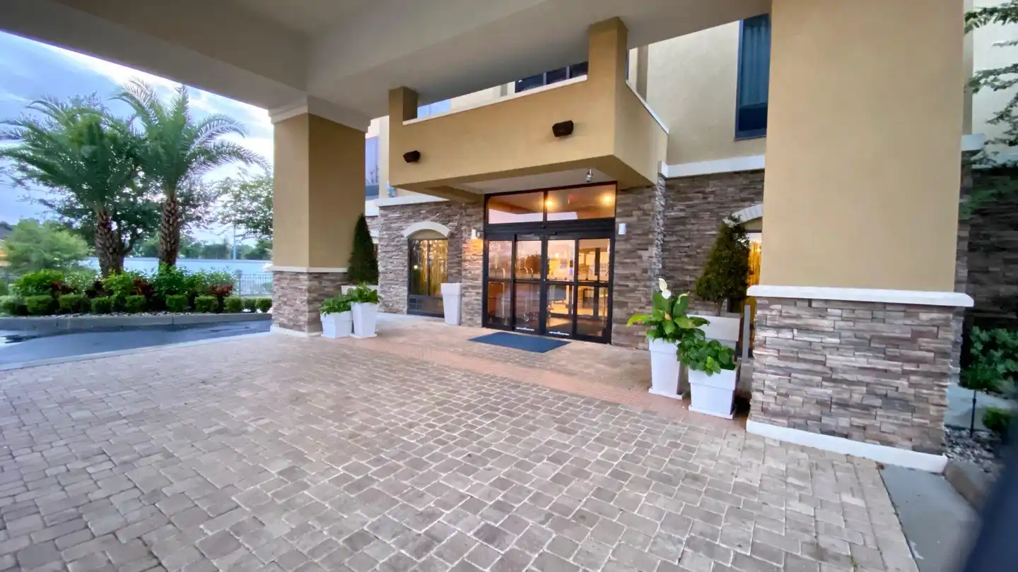 Holiday Inn Express & Suites Orlando East-UCF Area Aussenansicht