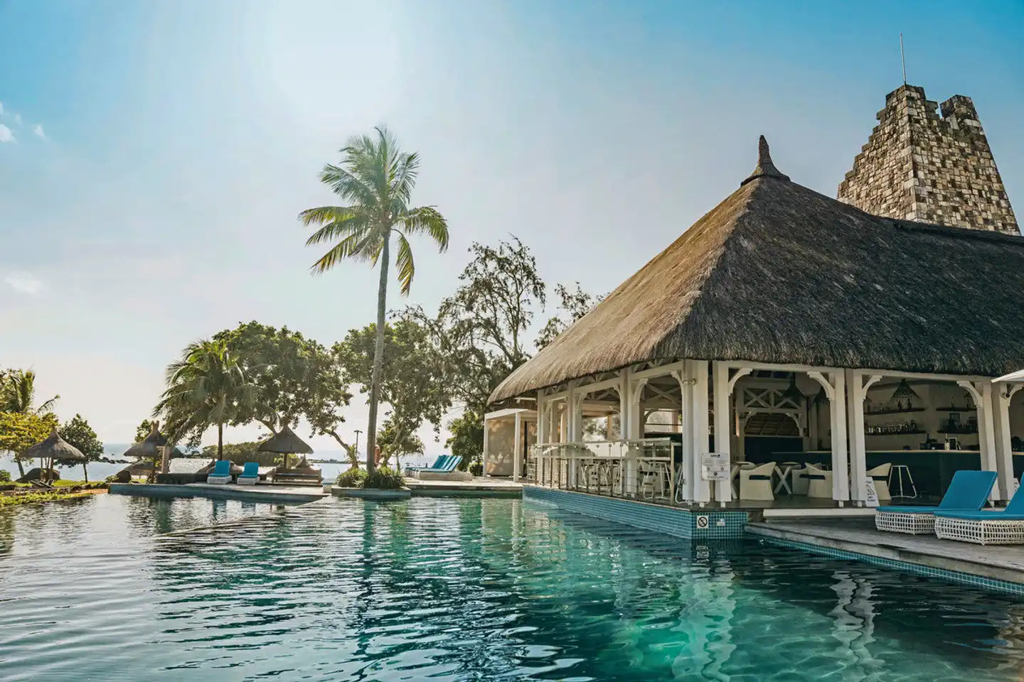 Radisson Blu Azuri Resort & Spa Pool