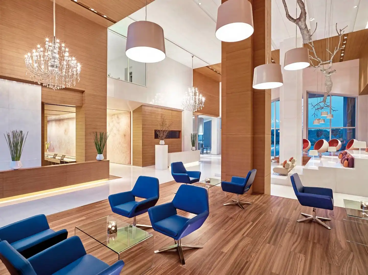 Vivanta by Taj Dwarka Lobby