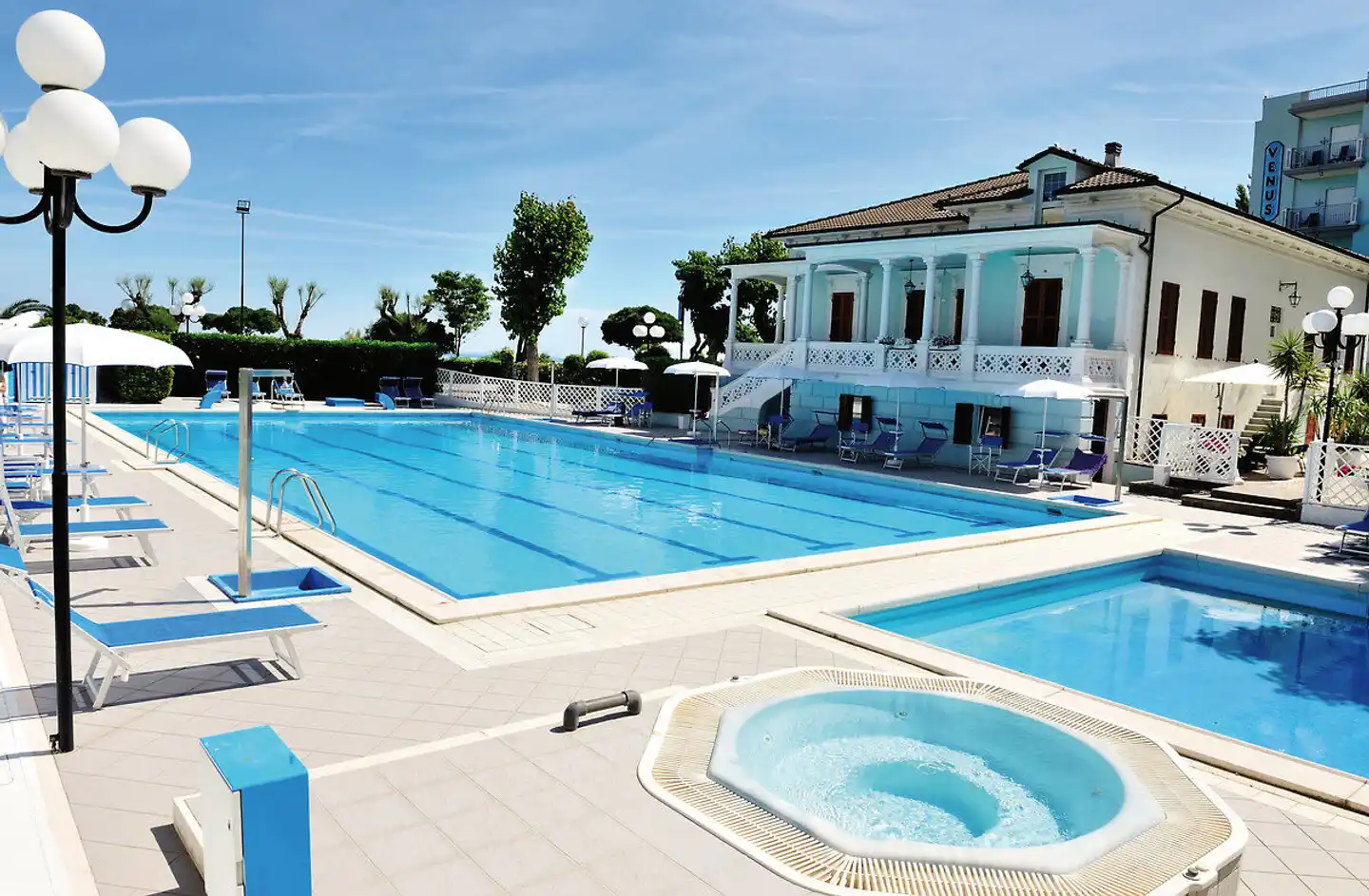 Venus Pool