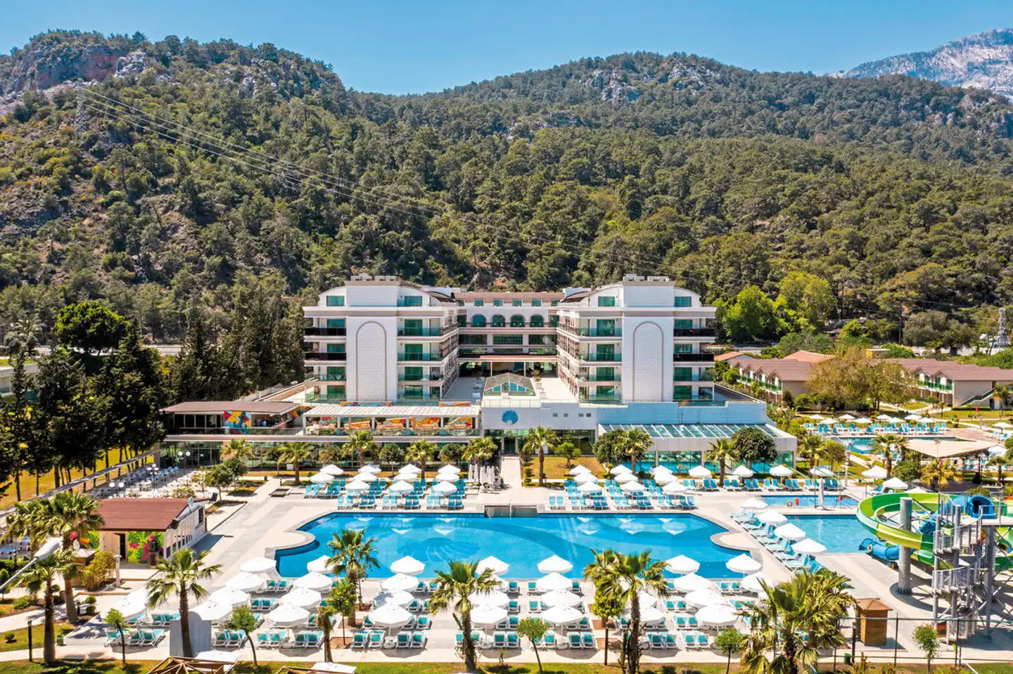 Dosinia Luxury Resort Pool