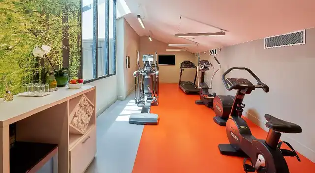 NH Collection Marseille Sport und Entertainment