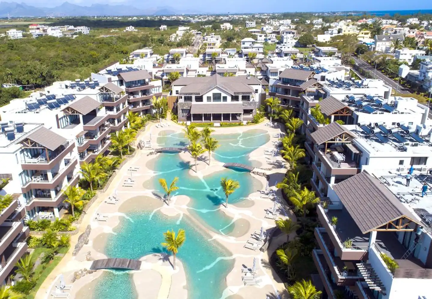 Choisy Les Bains Aussenansicht