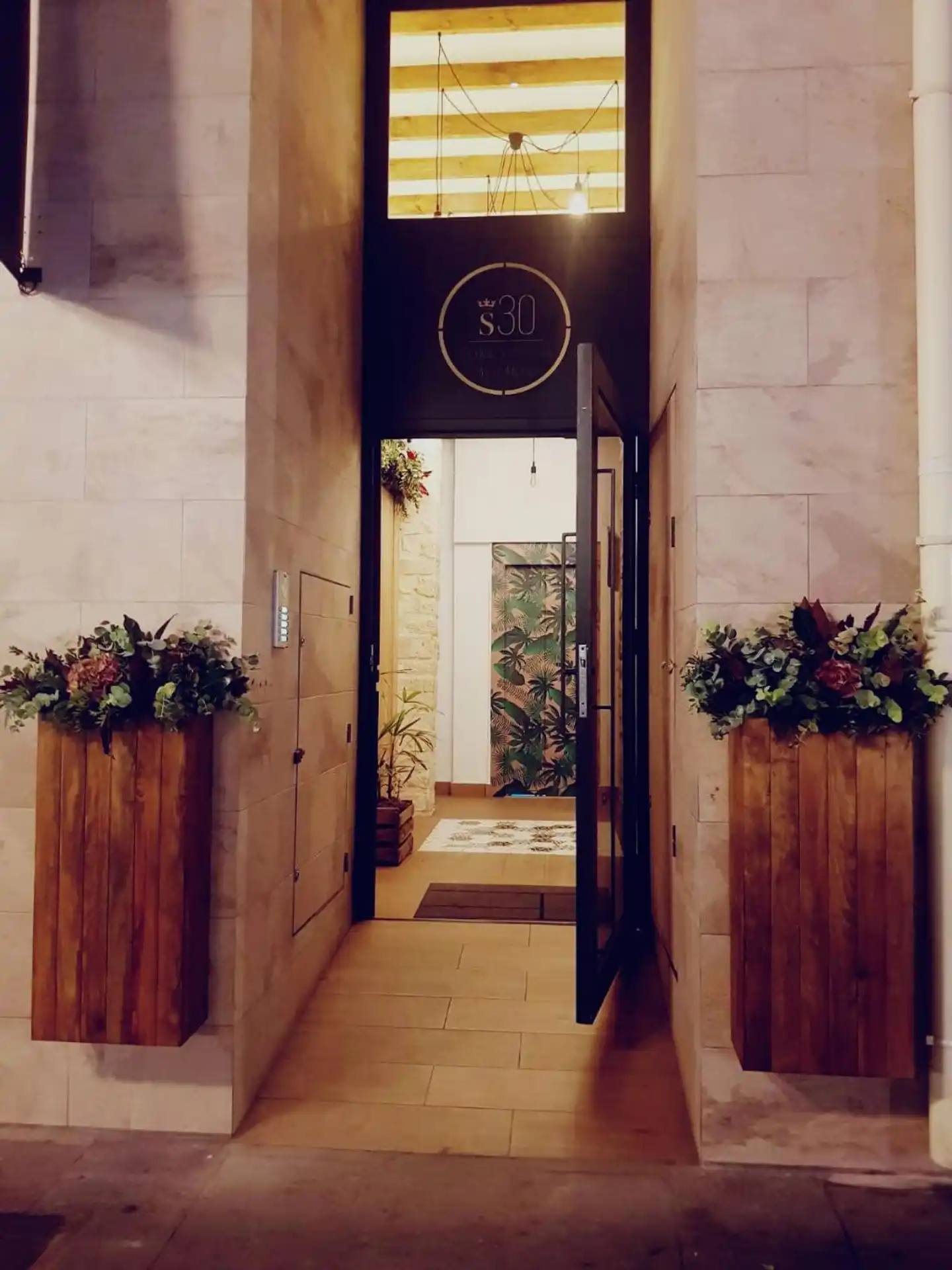 S30 Reina Victoria Lobby