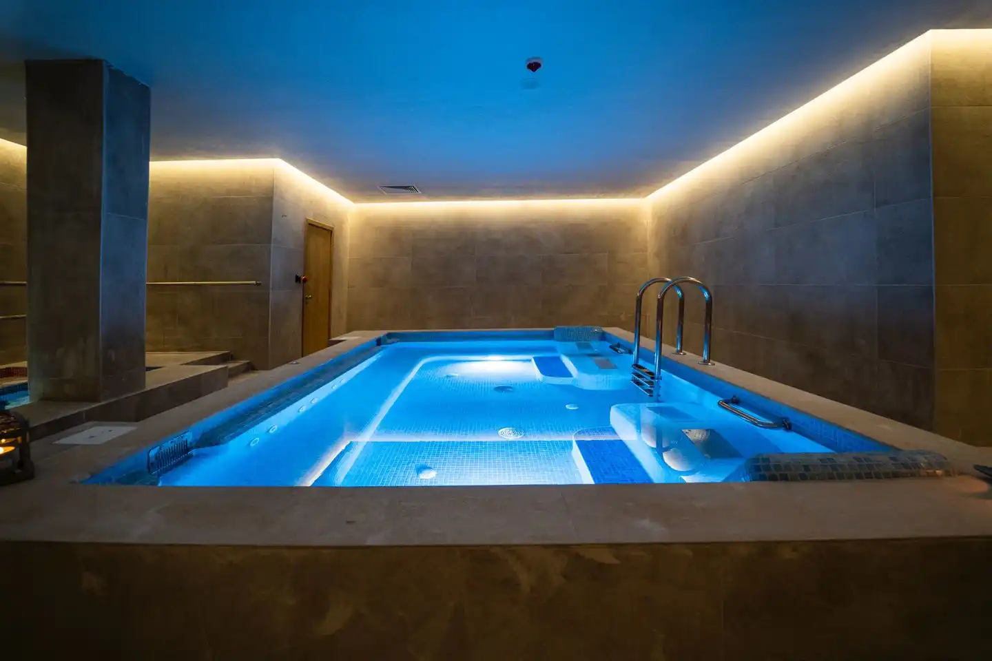 Wave Resort Wellness