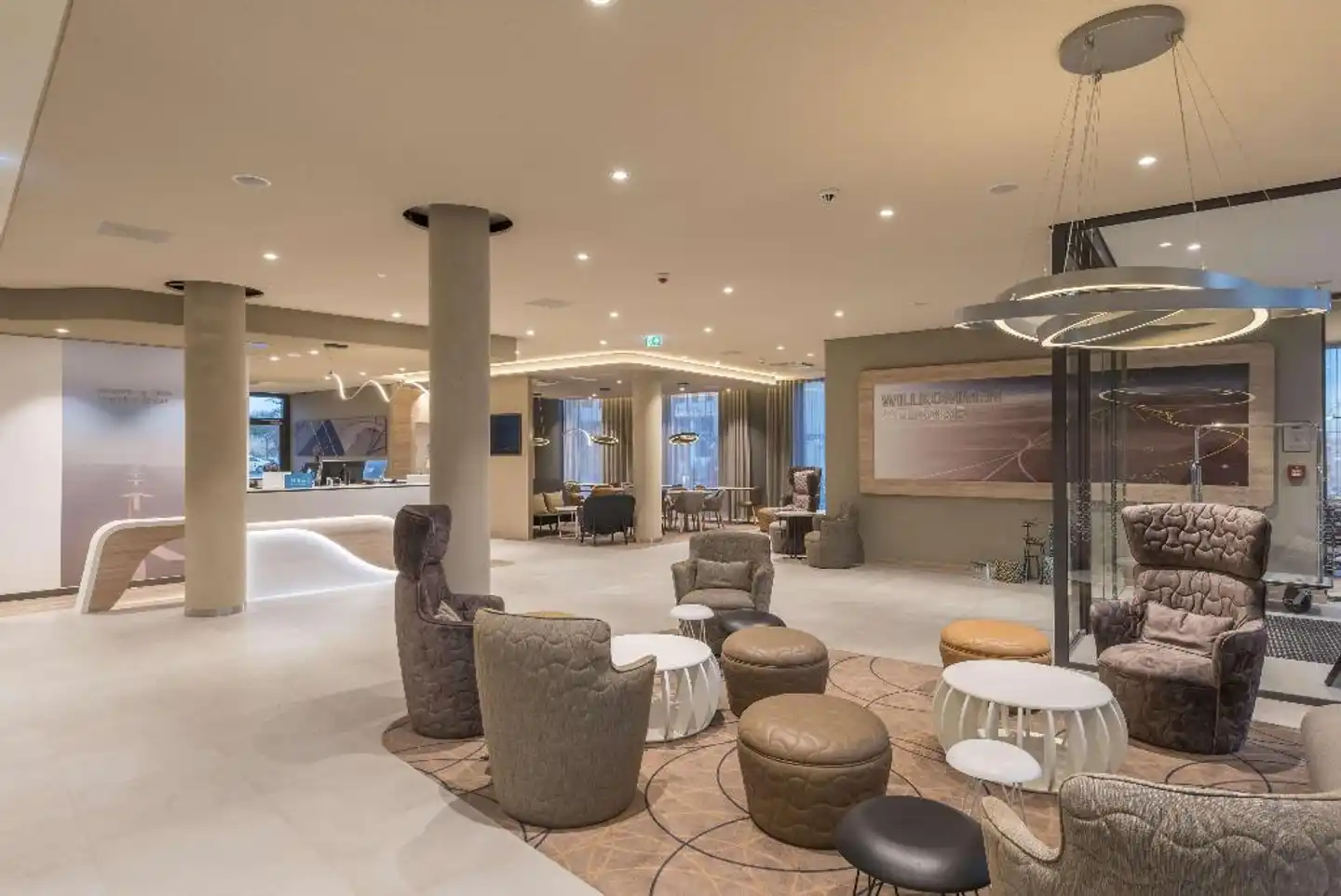 Hampton by Hilton Frankfurt Airport Lobby