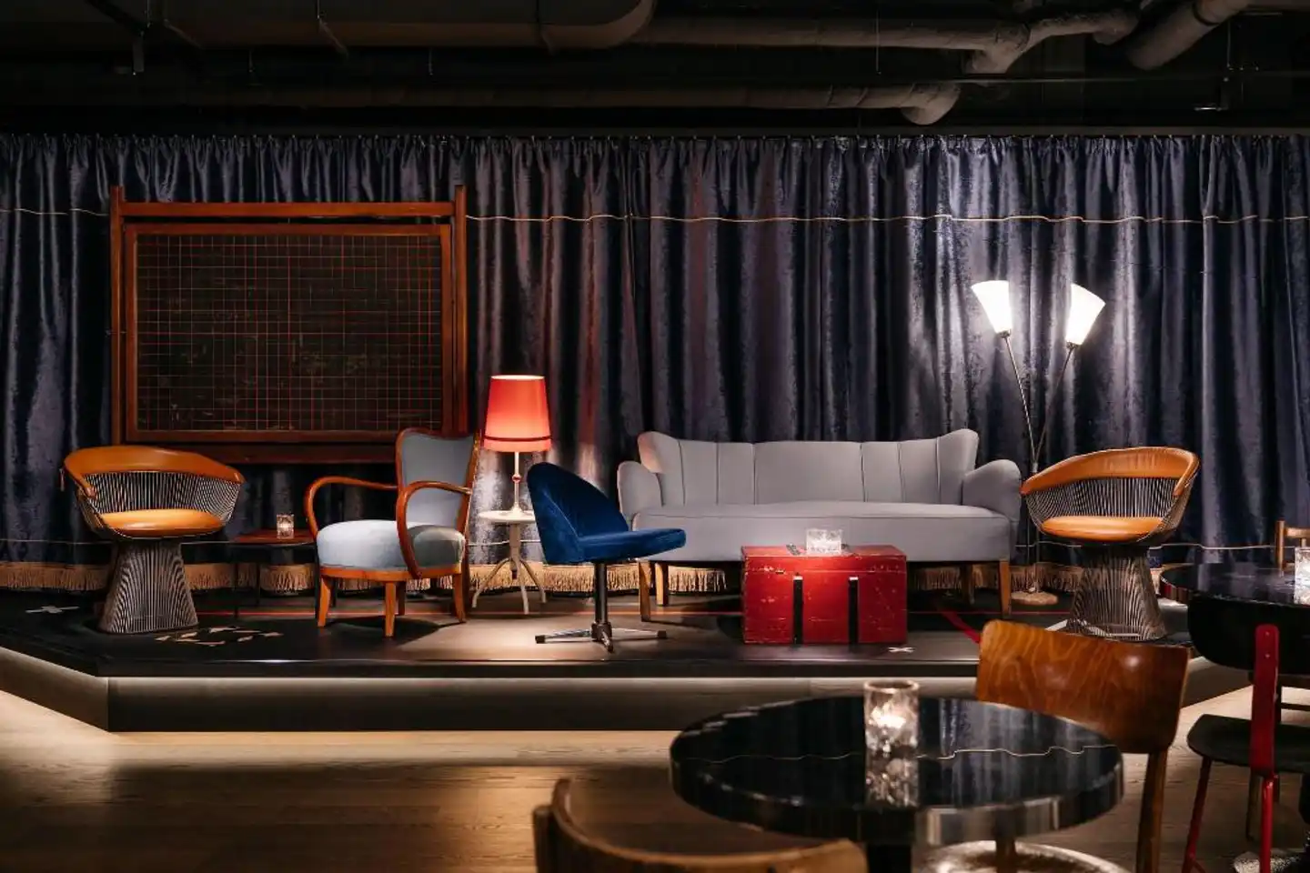 Ruby Leni Hotel Dusseldorf Lobby