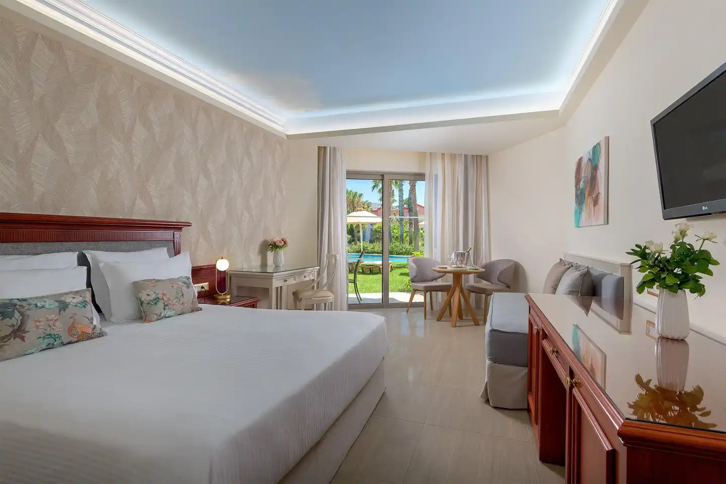 Atrium Palace Thalasso Spa Resort & Villas Wohnbeispiel