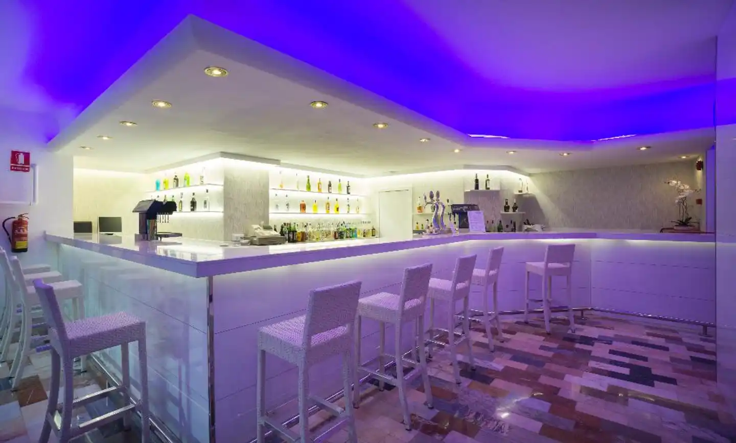 Sandos Griego Bar