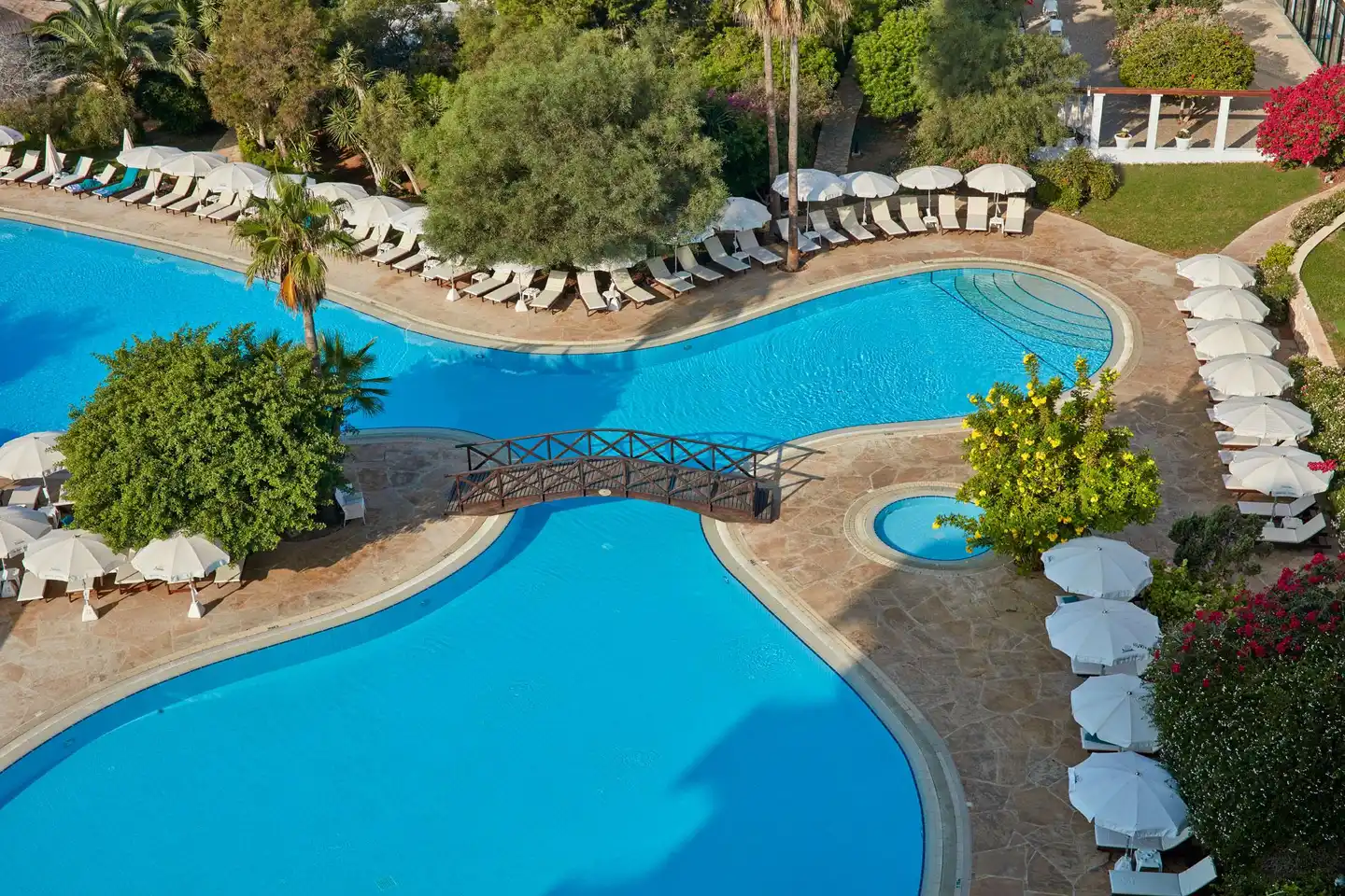 Grecian Bay Pool
