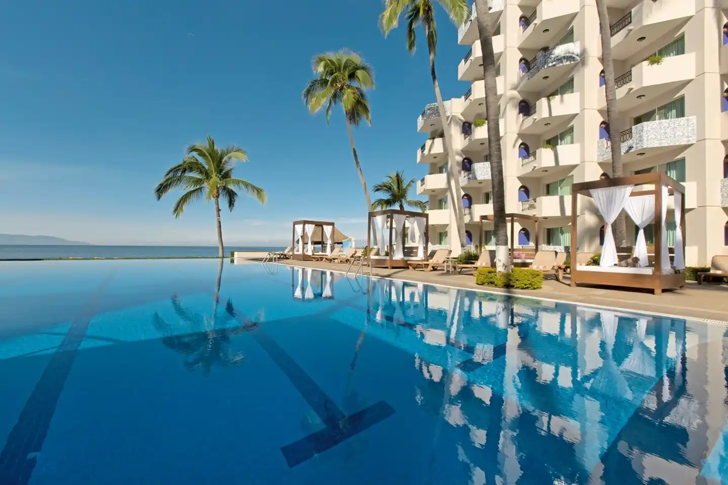 Crown Paradise Golden Puerto Vallarta Pool