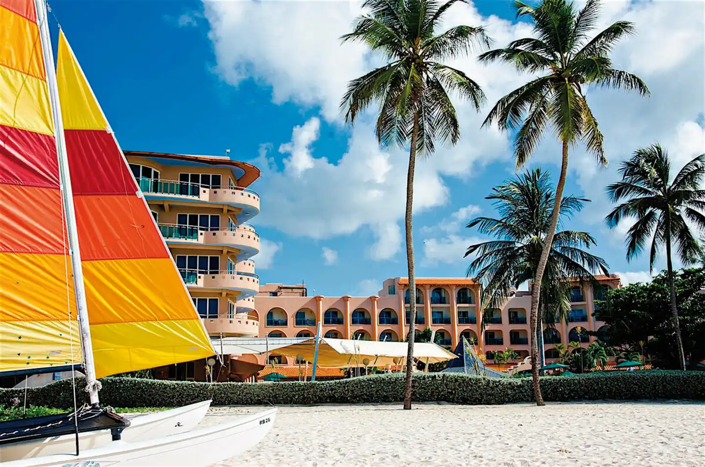Accra Beach Hotel & Spa Aussenansicht
