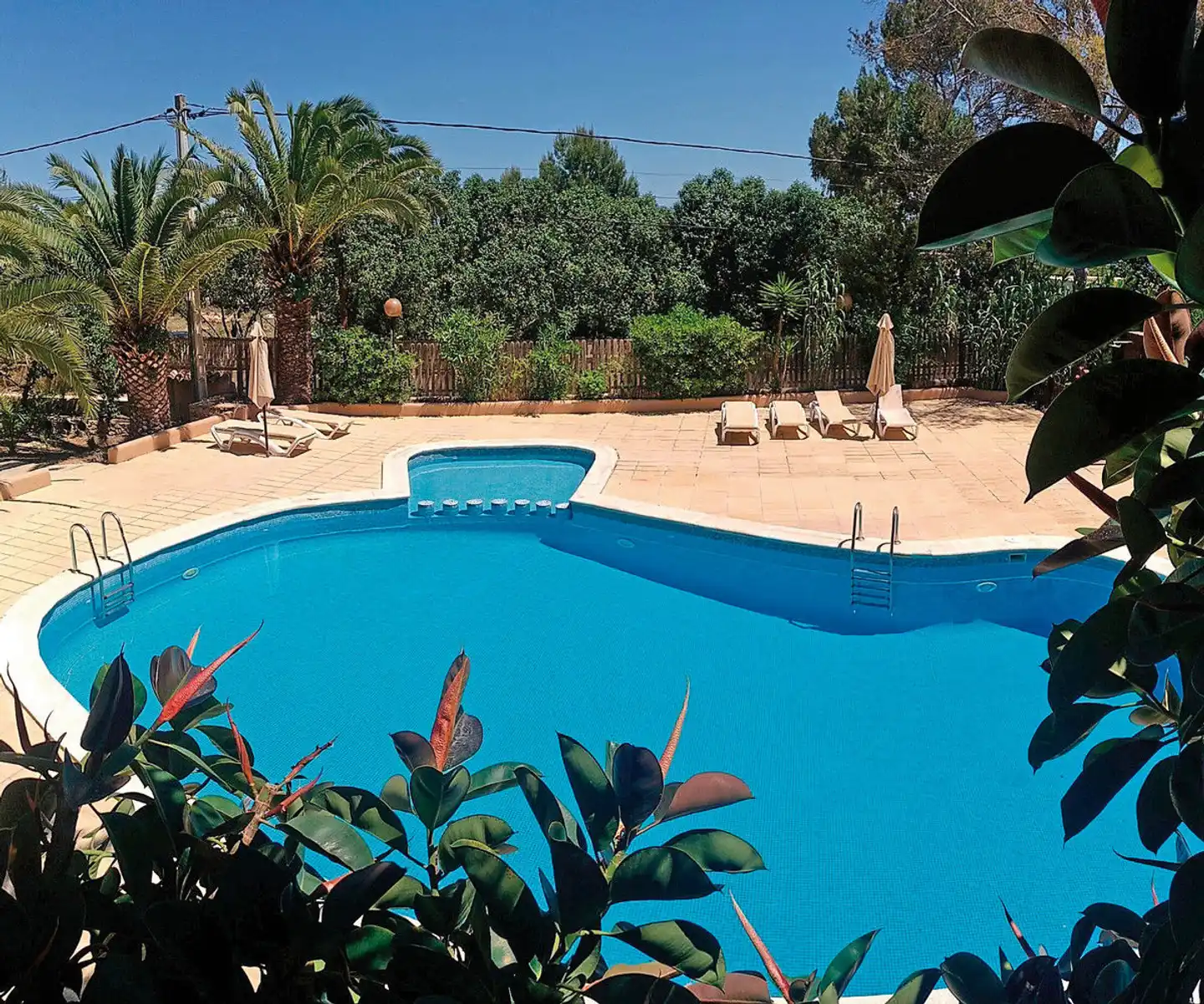 Allida Pool