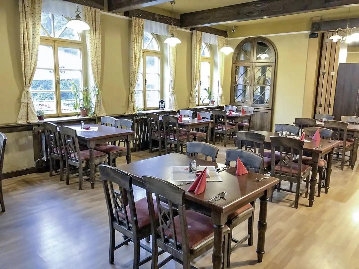 Alpsky Hotel Restaurant