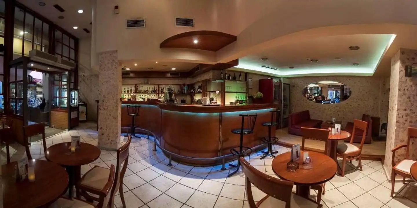 Athens Cypria Hotel Bar