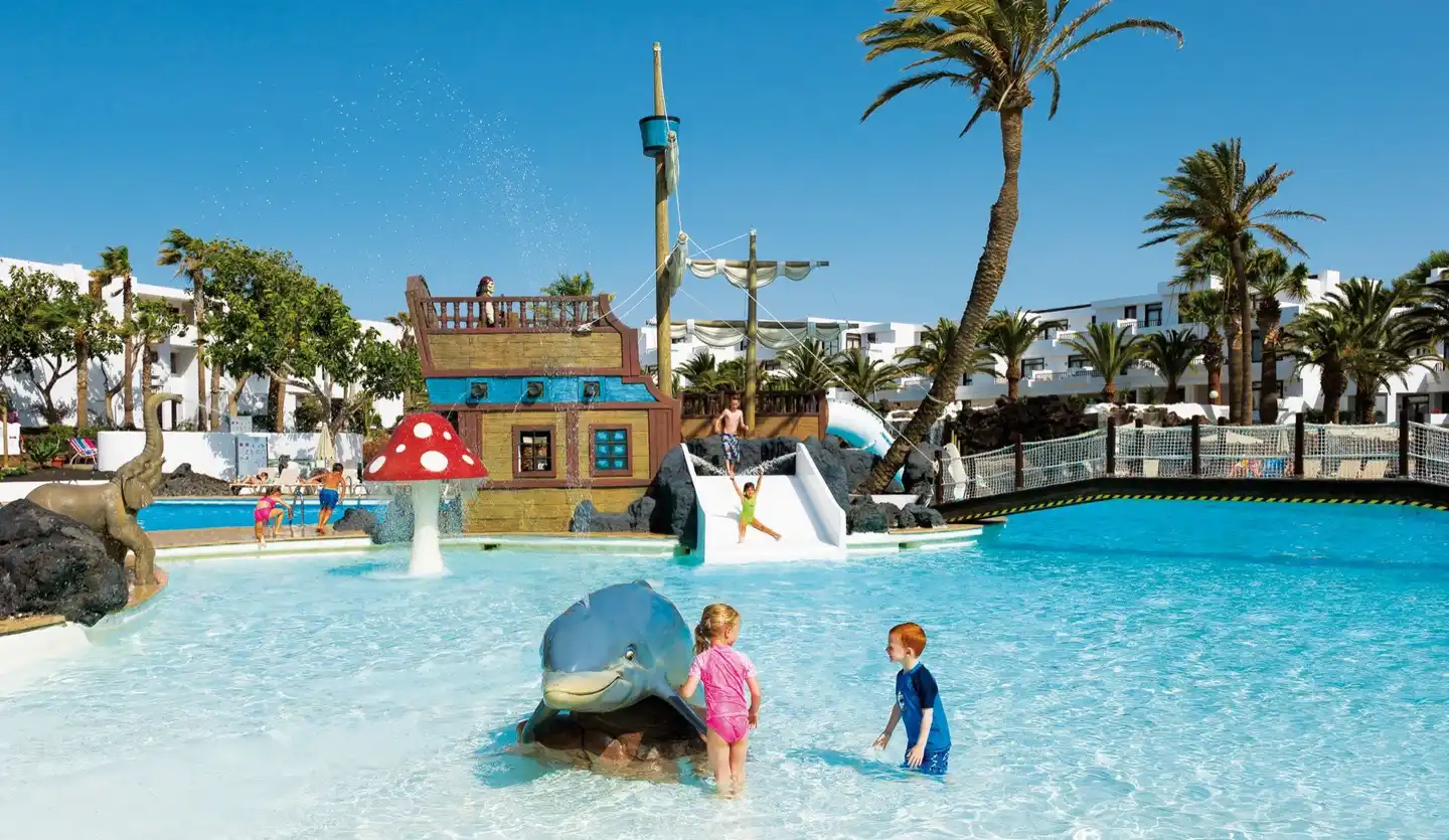 H10 Suites Lanzarote Gardens Pool