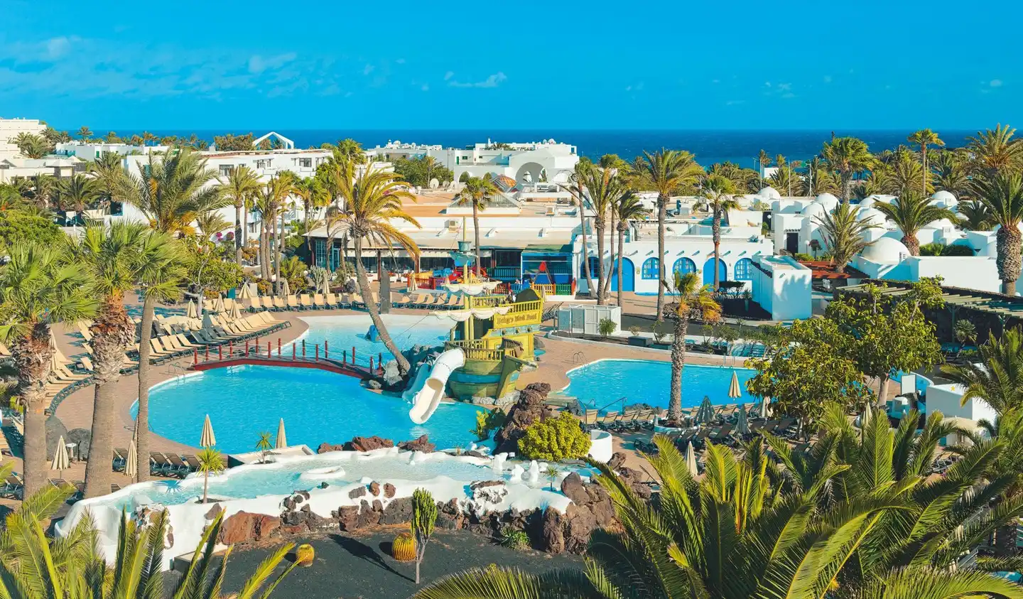 H10 Suites Lanzarote Gardens Pool