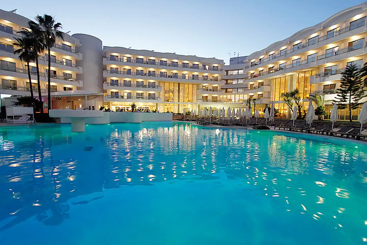 BG Rei del Mediterrani Palace Aussenansicht