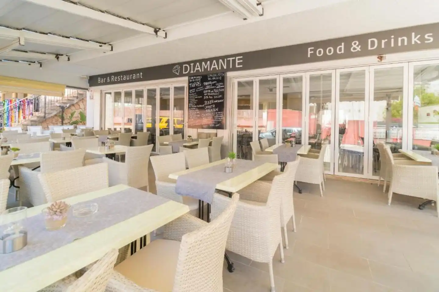 Diamante Lobby