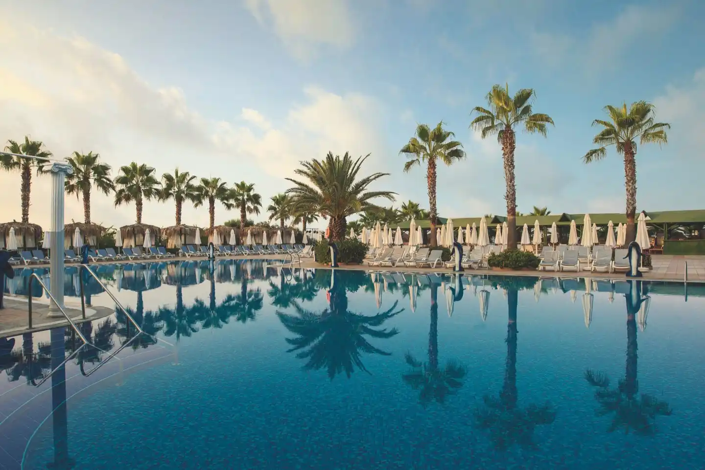 Botanik Hotel & Resort Pool