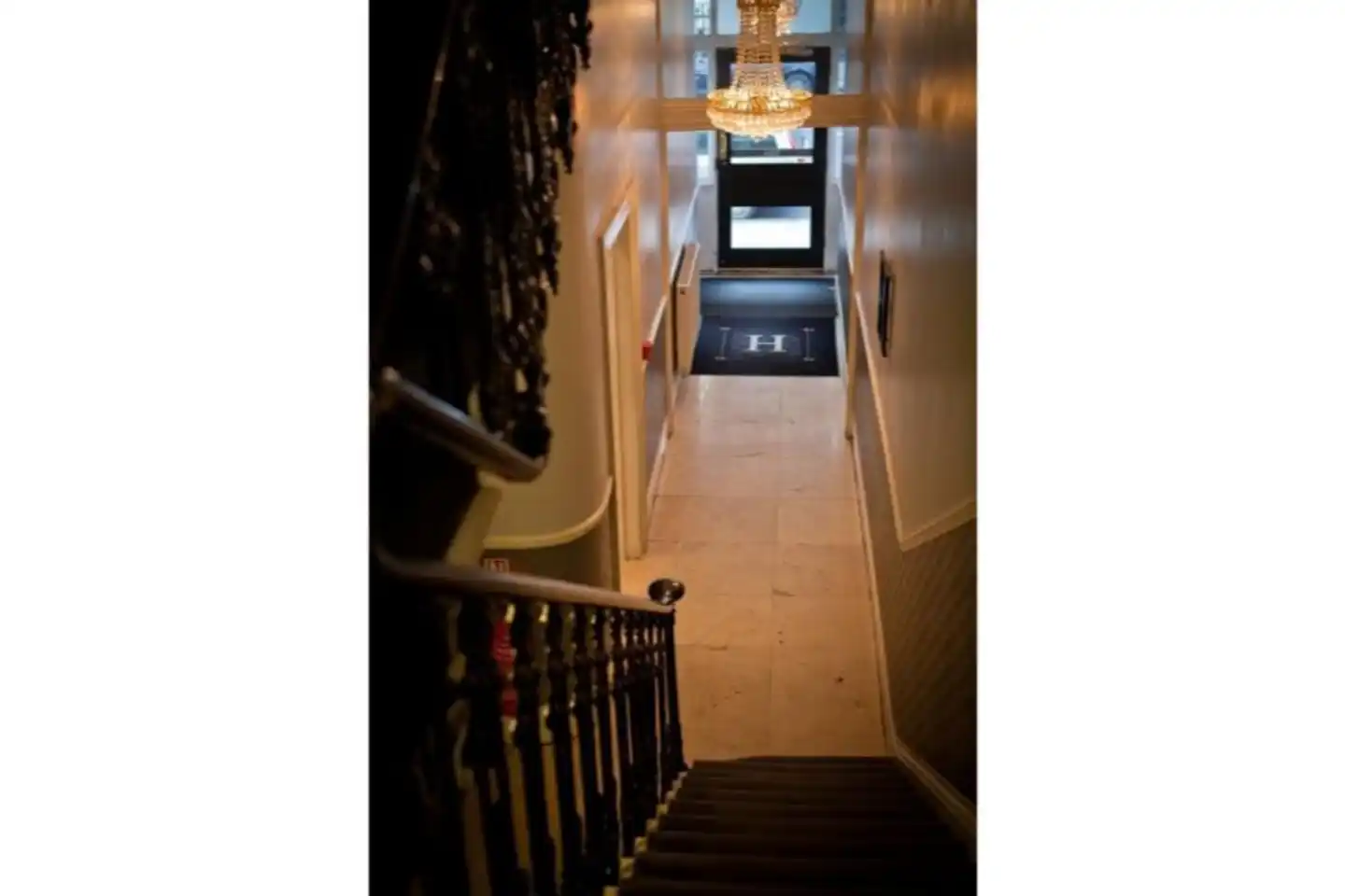 The Portico Hotel Wohnbeispiel