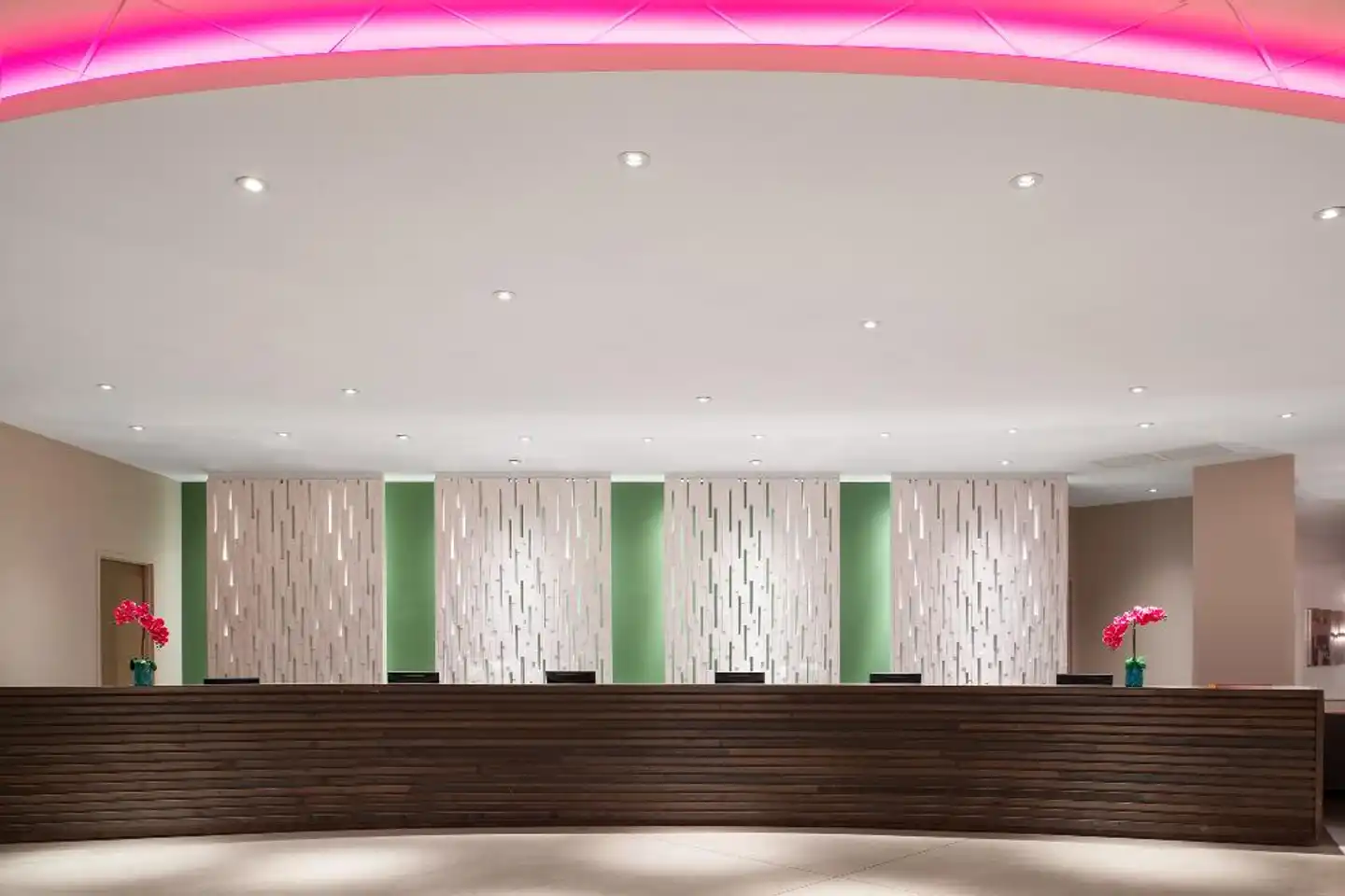 Avanti Palms Resort and Conference Center Lobby