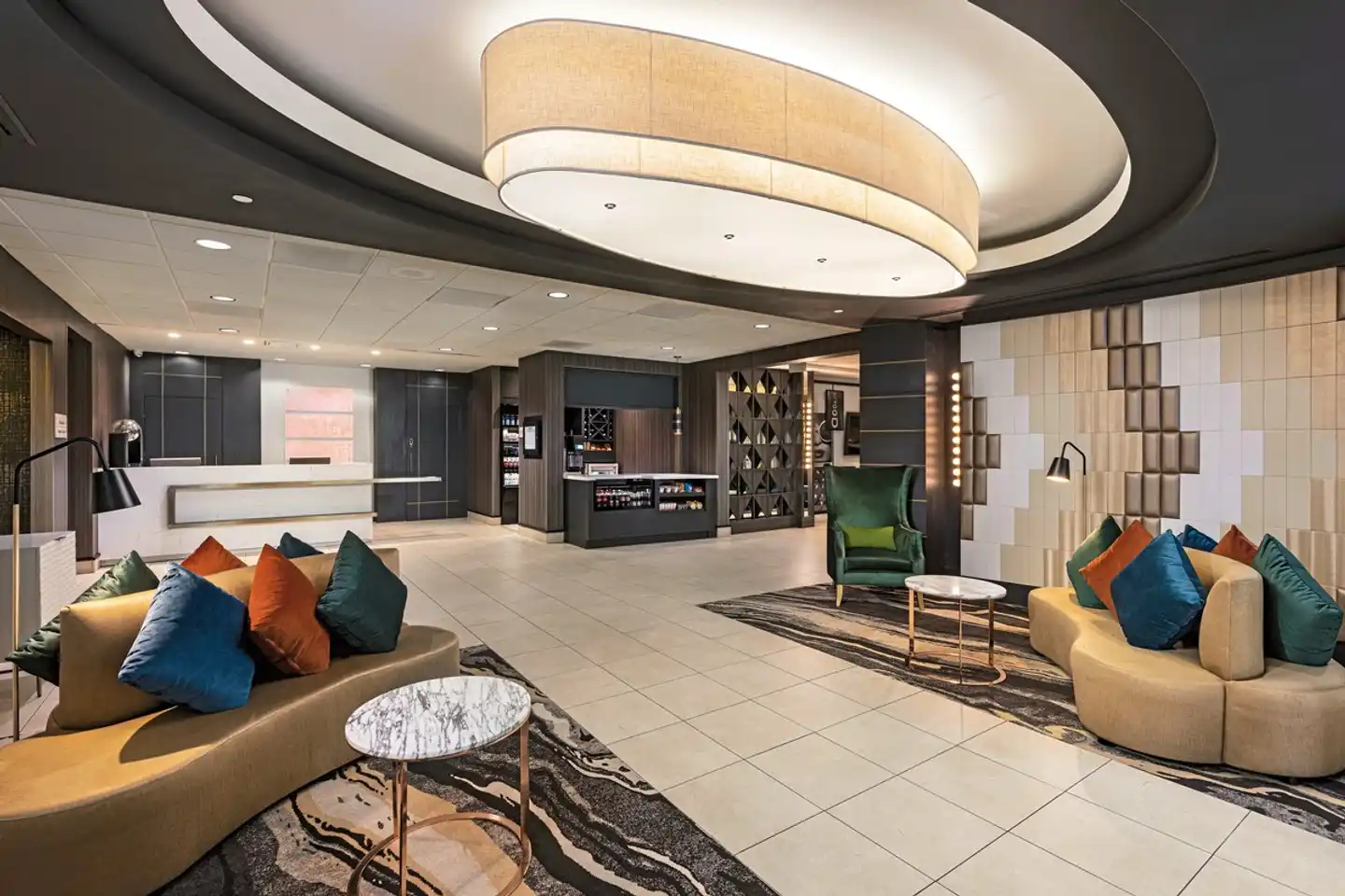 Hilton Garden Inn Los Angeles Hollywood Lobby