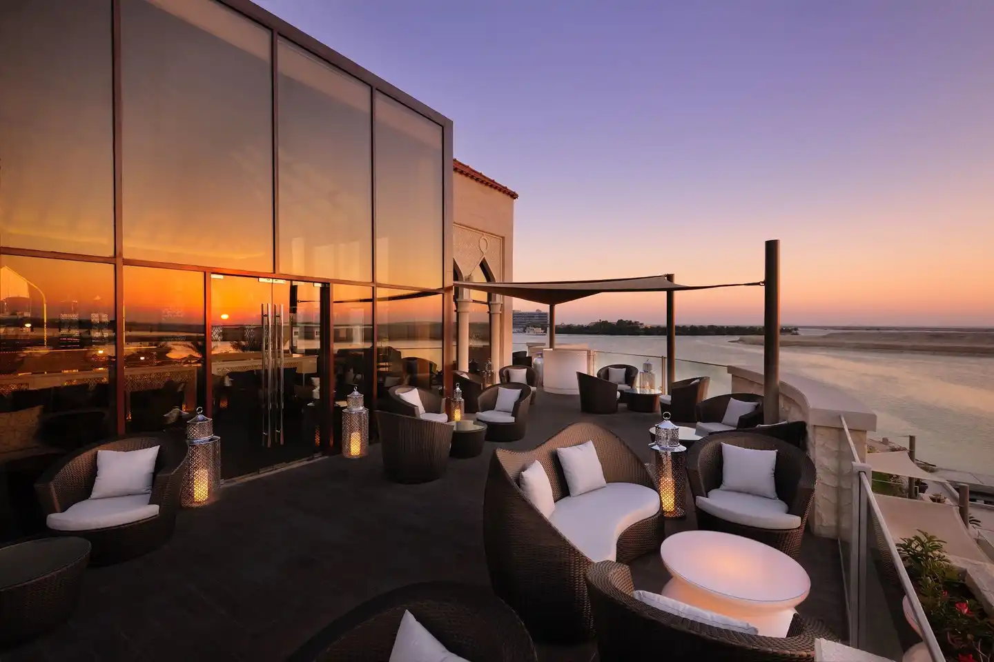 InterContinental Abu Dhabi Terrasse