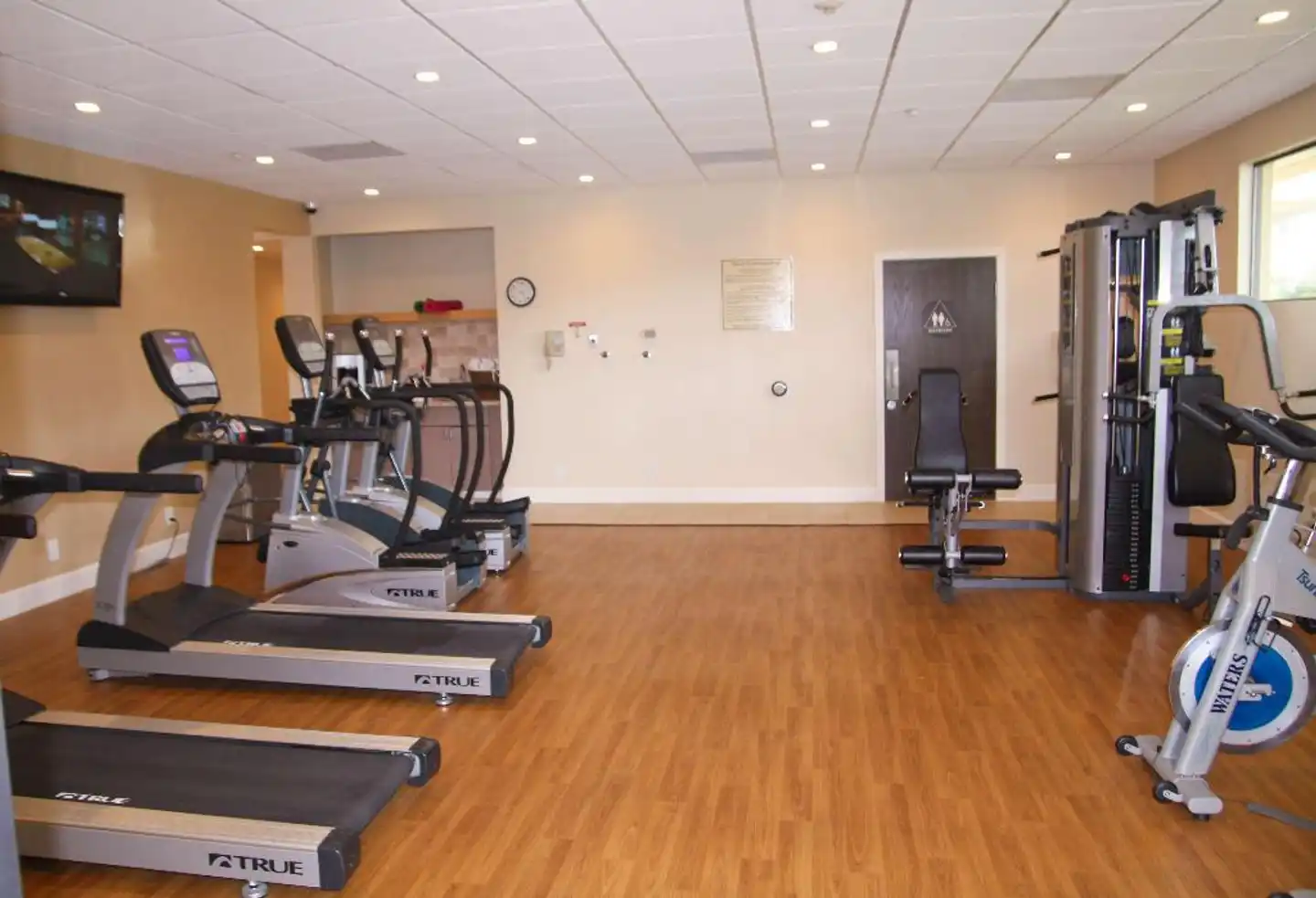 Best Western Plus South Coast Inn Sport und Entertainment