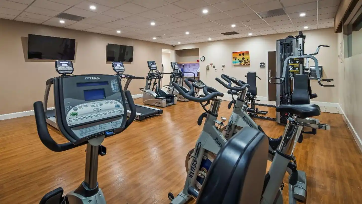 Best Western Plus South Coast Inn Sport und Entertainment