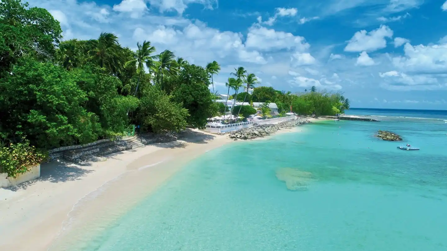 Cobblers Cove Strand