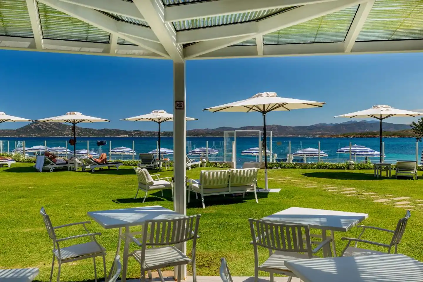 The Pelican Beach Resort & SPA - Adults Only Terrasse