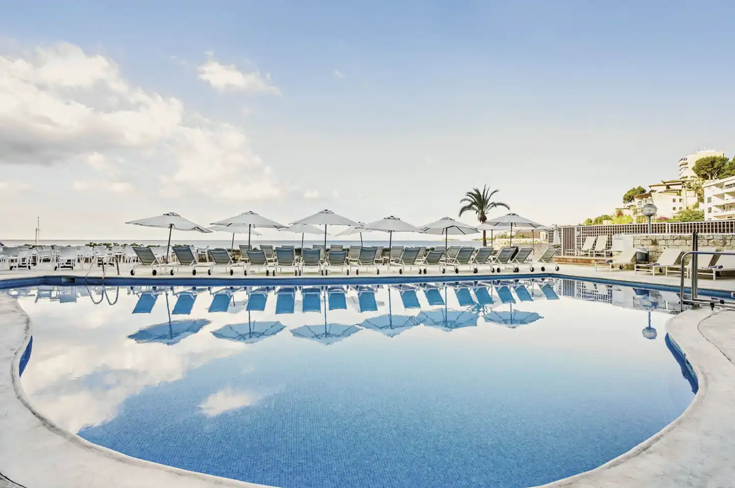 Be Live Adults Only Marivent Pool