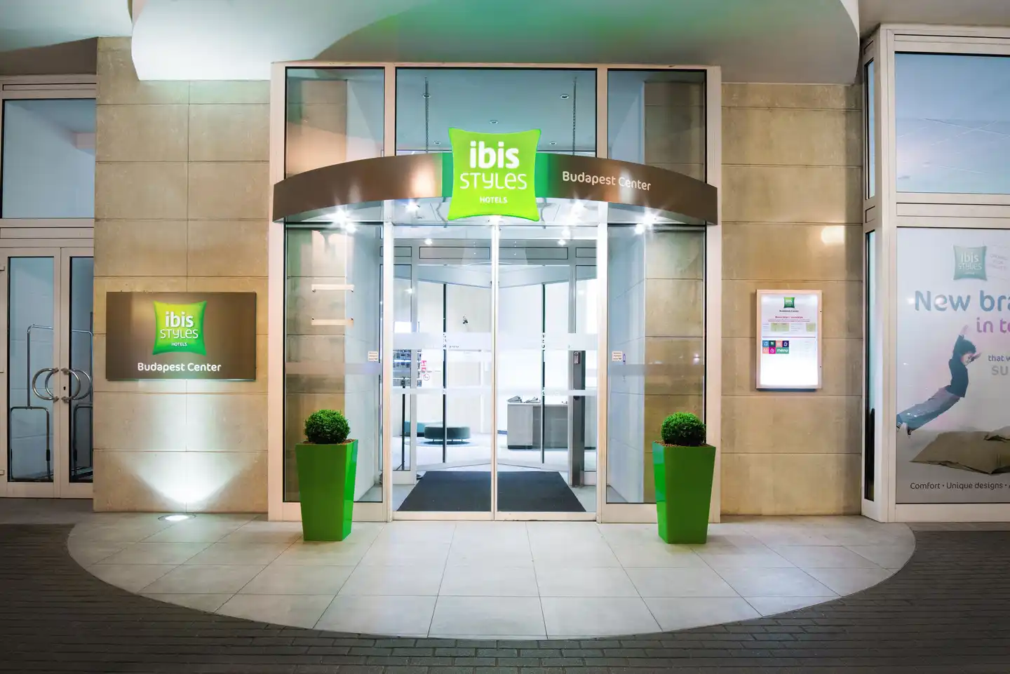 ibis Styles Budapest Center Lobby