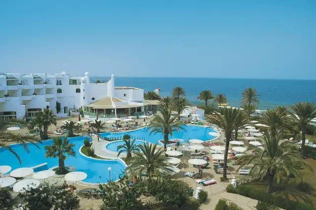 El Mouradi Skanes Pool
