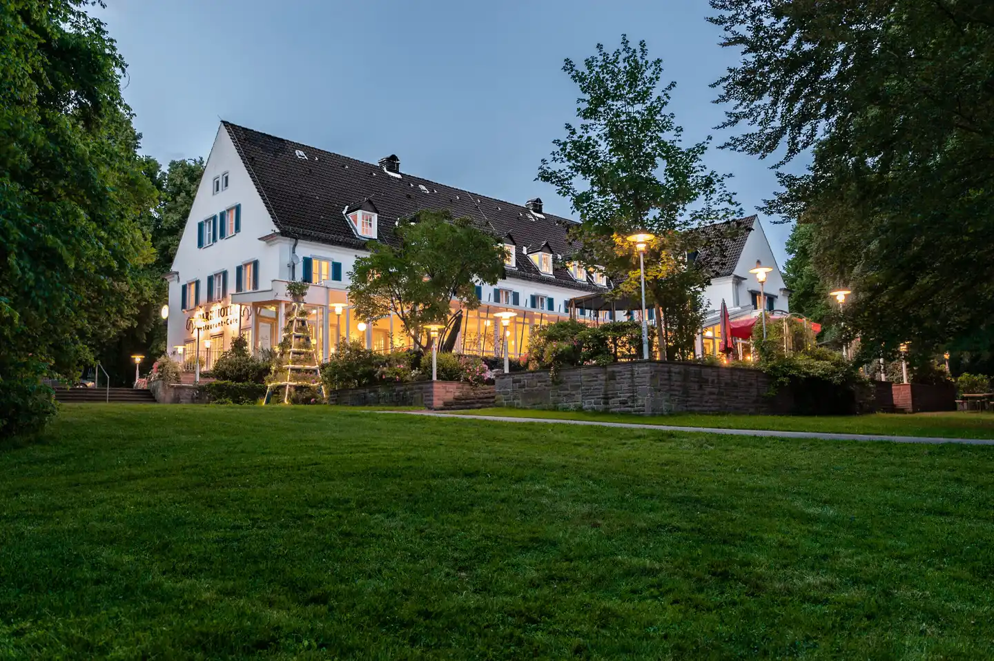 Parkhotel Aussenansicht