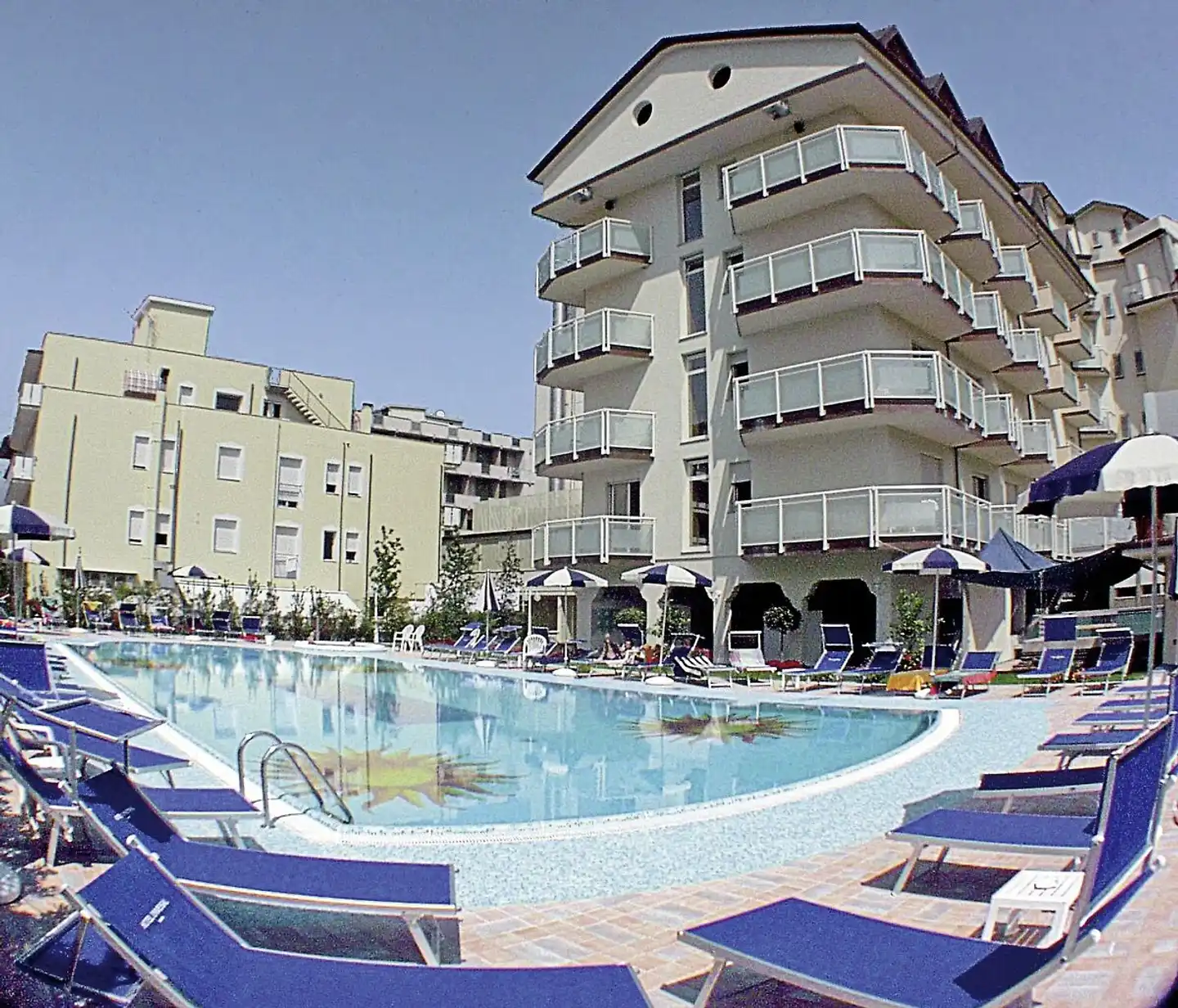Universal Pool
