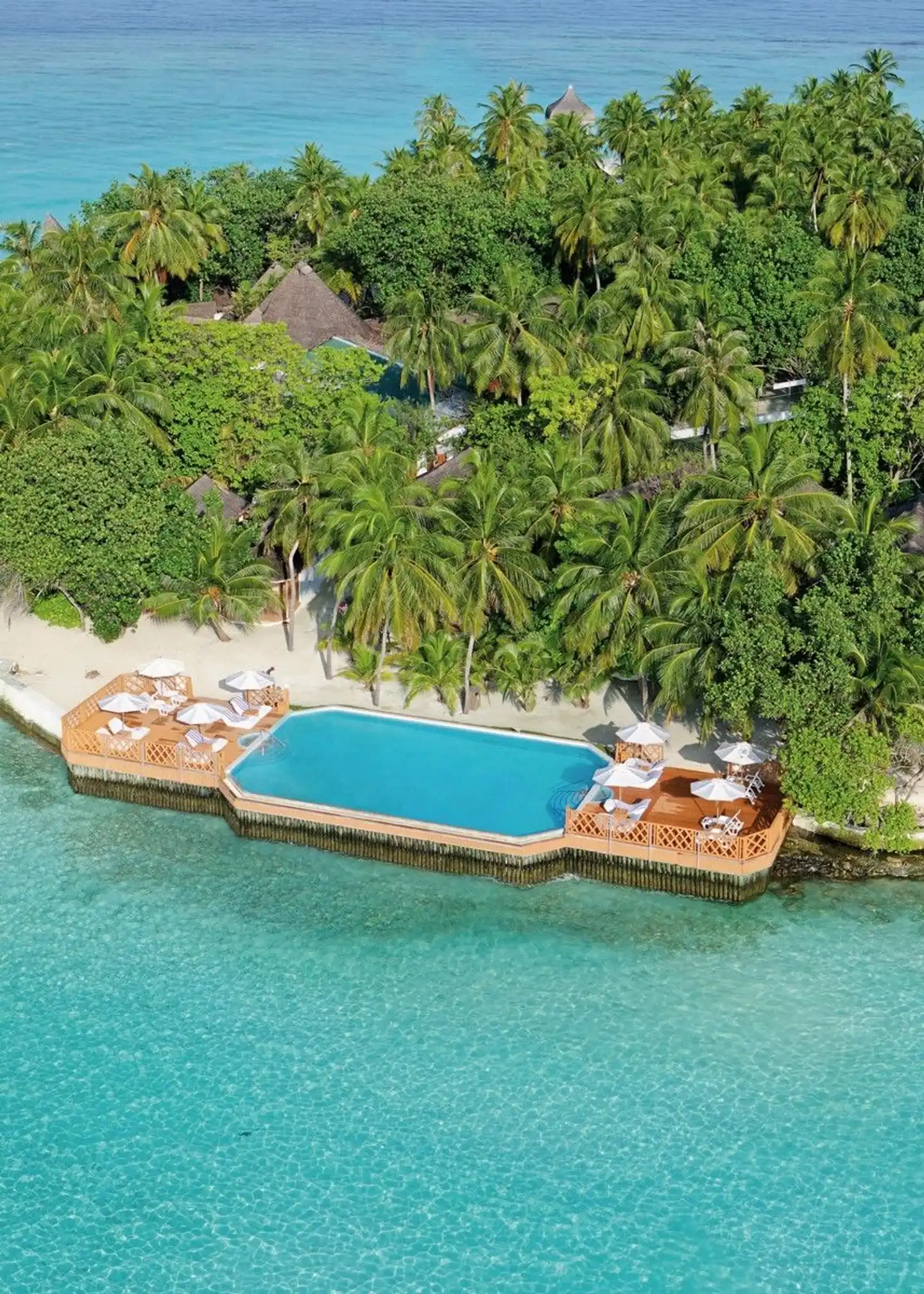 Thulhagiri Island Resort Pool