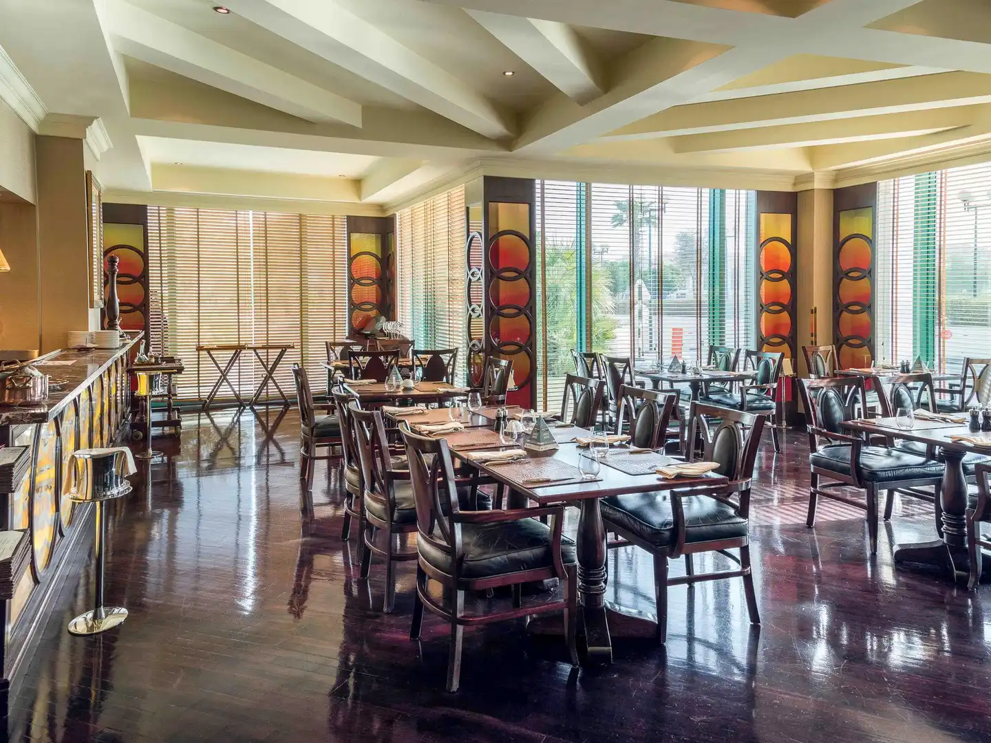 Mövenpick Grand Al Bustan Dubai Restaurant