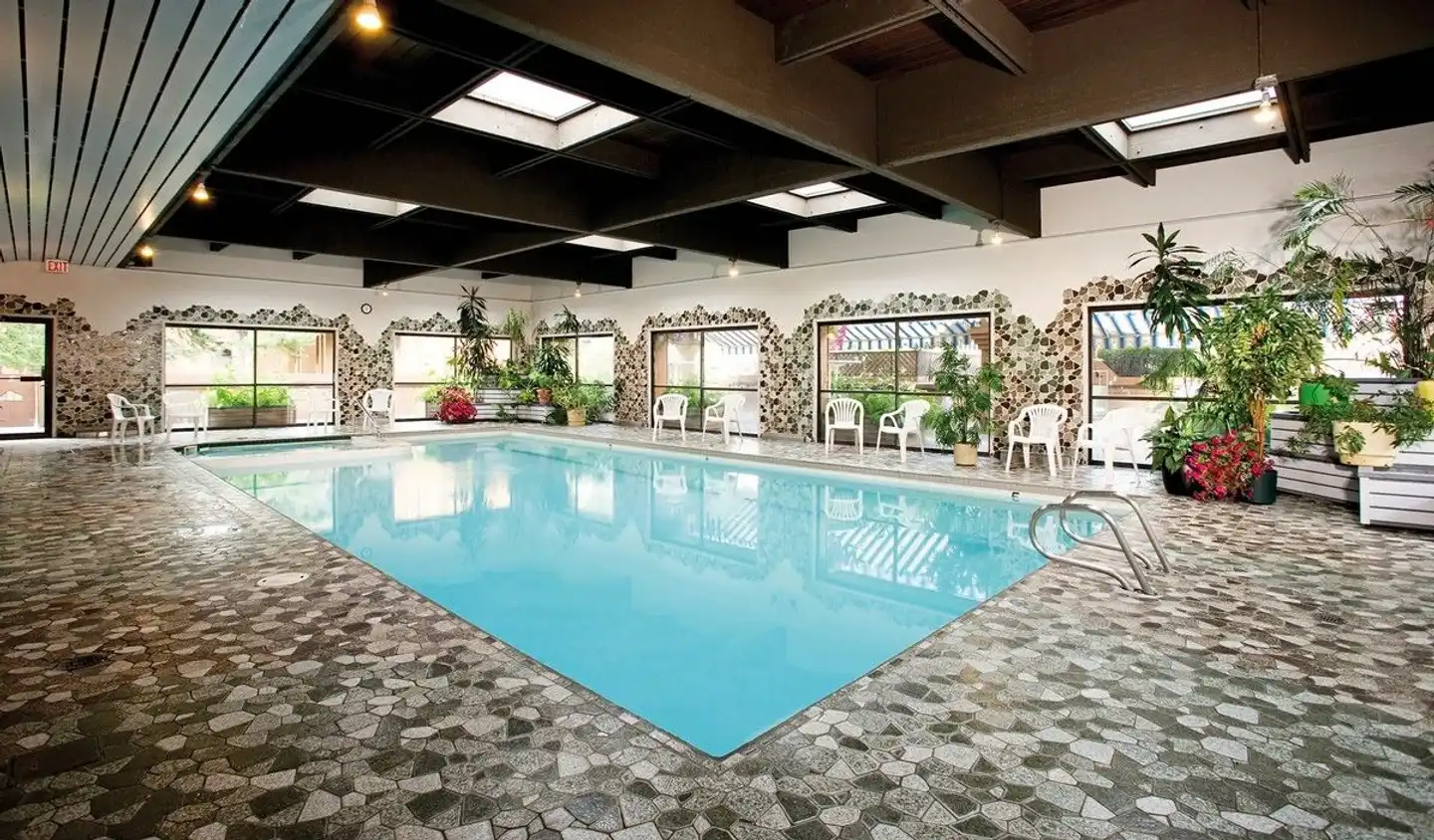 Marmot Lodge Hallenbad