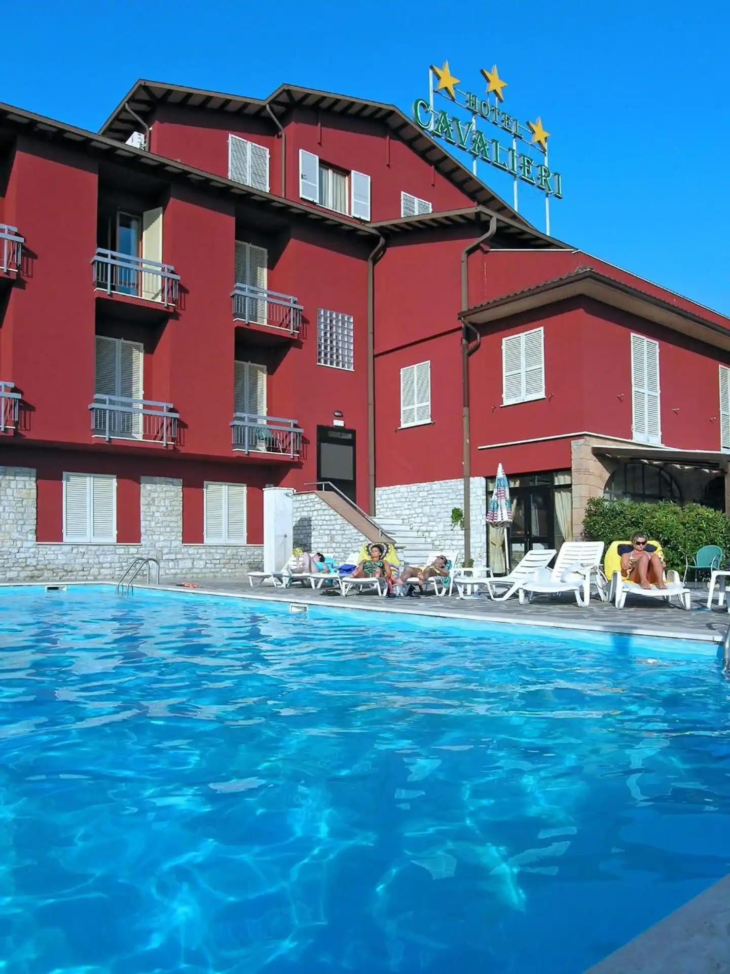 Cavalieri Pool
