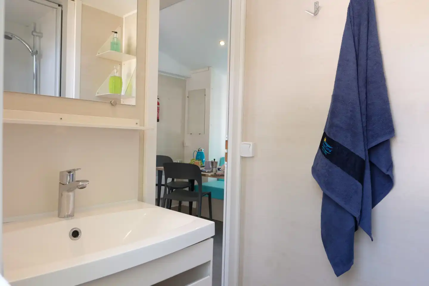 Camping Le Domaine La Yole Badezimmer