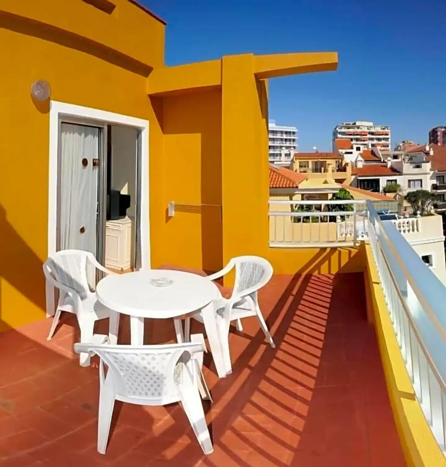 Apartamentos RF Bambi Terrasse