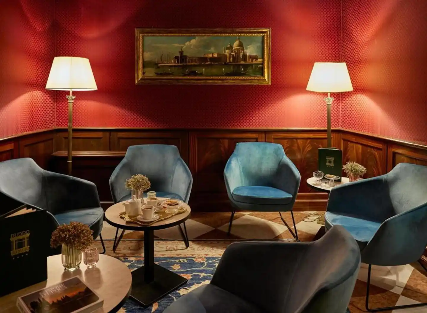 Duodo Palace Lobby