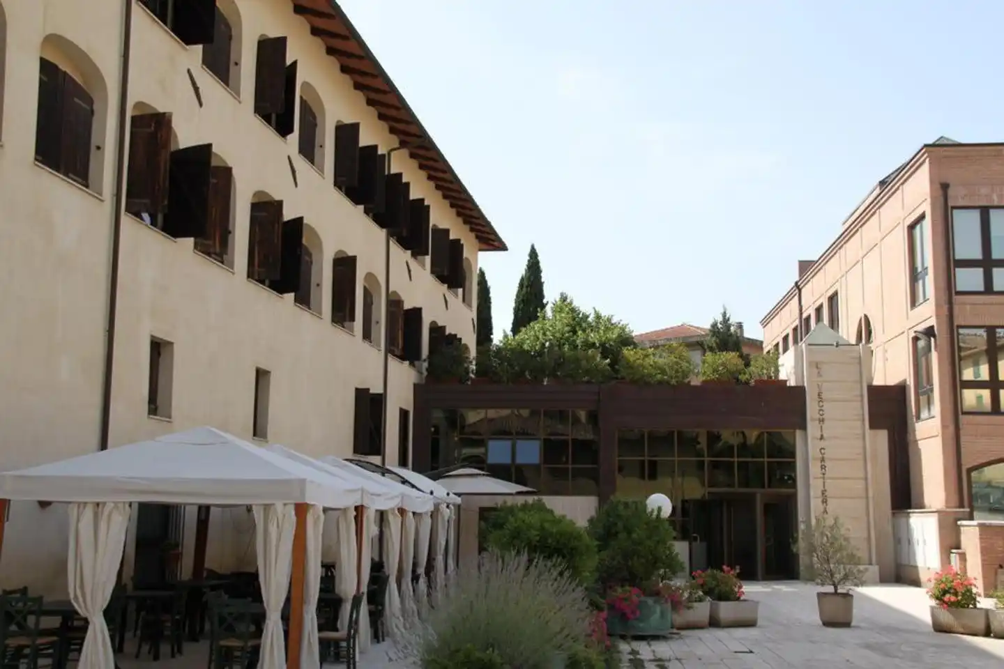 La Vecchia Cartiera Aussenansicht