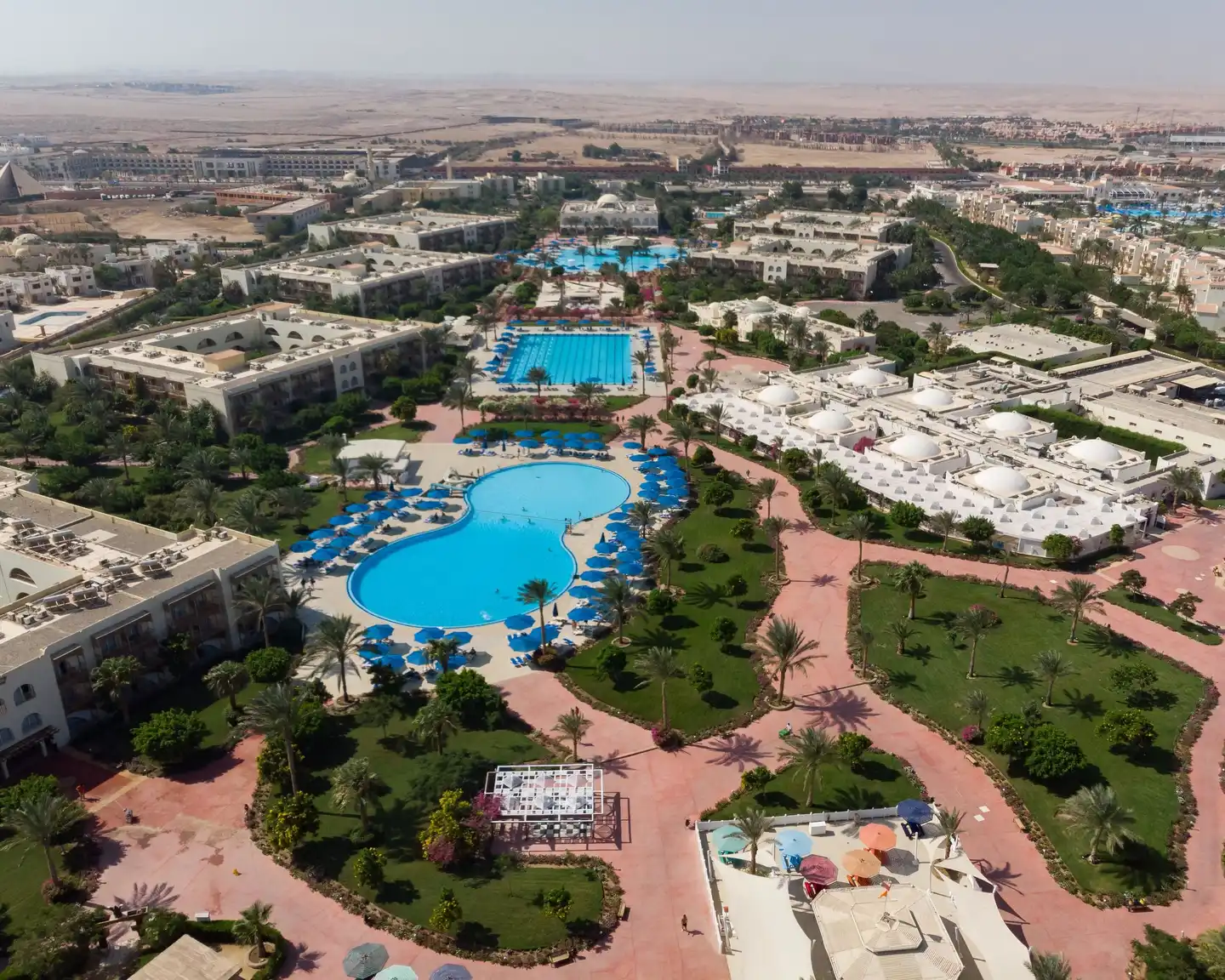Desert Rose Resort Aussenansicht