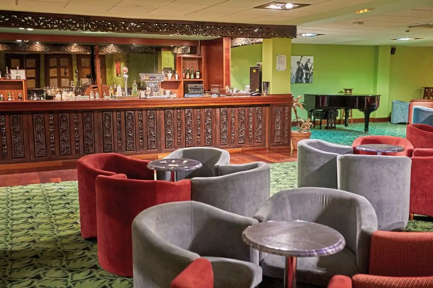 Sandos Papagayo Bar