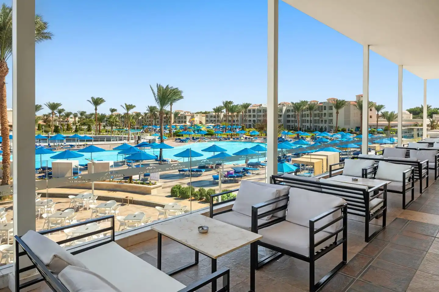 Pickalbatros Dana Beach Resort Terrasse